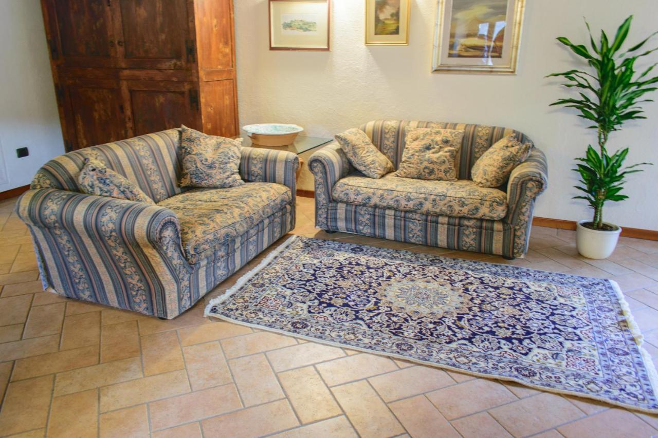 الشقق الفندقية Arroneفي  Borgo San Valentino المظهر الخارجي الصورة
