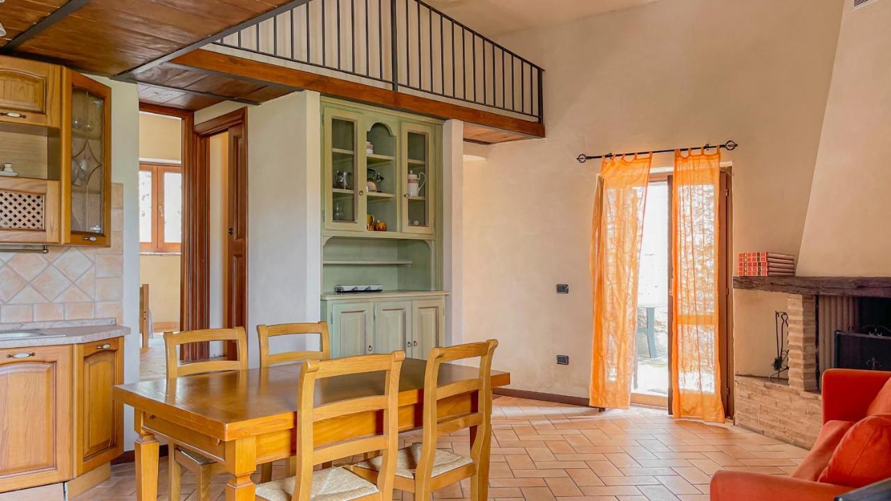الشقق الفندقية Arroneفي  Borgo San Valentino المظهر الخارجي الصورة