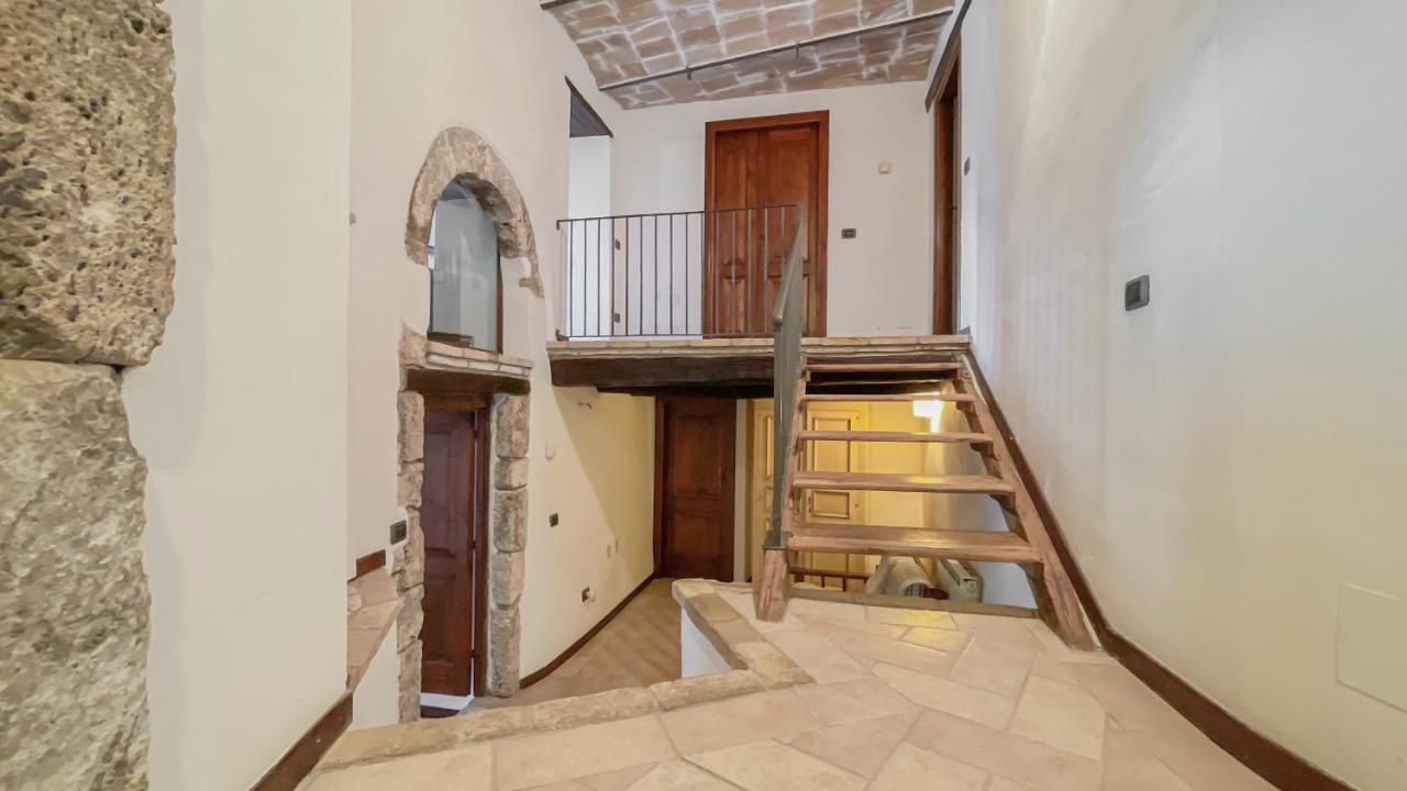 الشقق الفندقية Arroneفي  Borgo San Valentino المظهر الخارجي الصورة