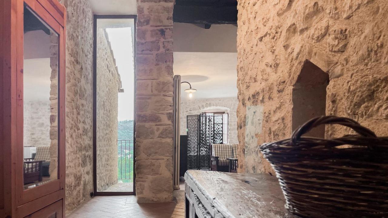 الشقق الفندقية Arroneفي  Borgo San Valentino المظهر الخارجي الصورة