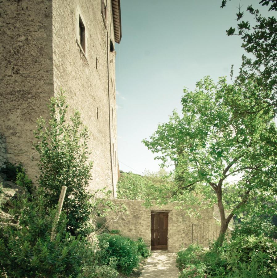 الشقق الفندقية Arroneفي  Borgo San Valentino المظهر الخارجي الصورة